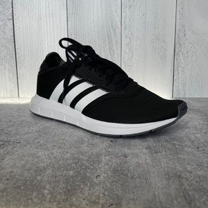 Adidas Swift Run X Sneaker